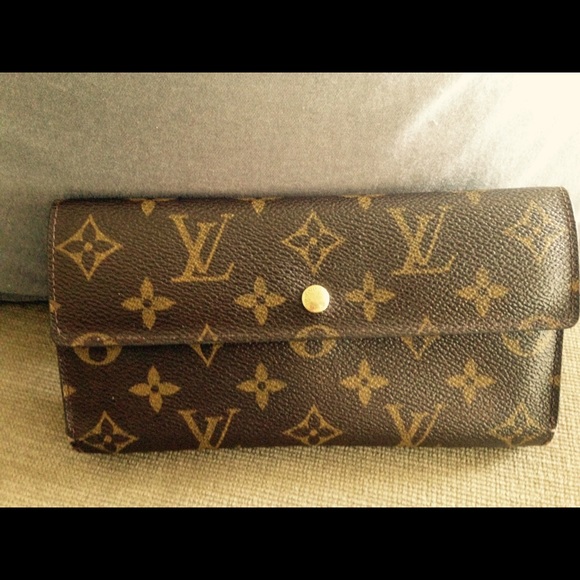 Louis Vuitton Tresor wallet