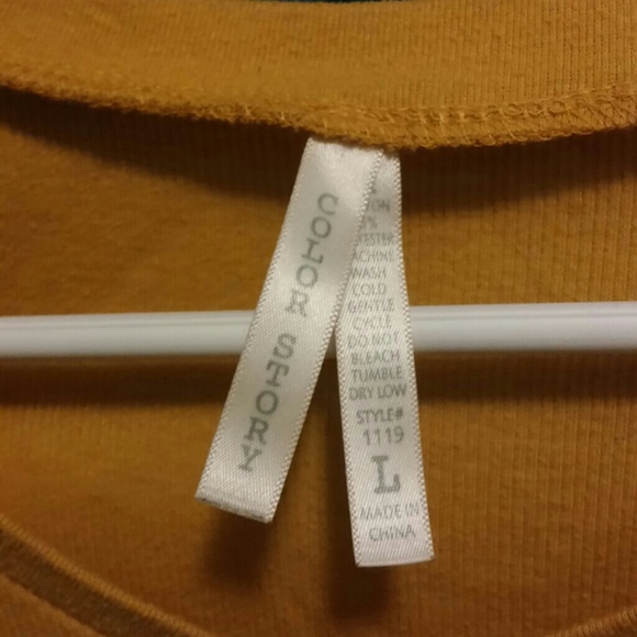 Simple Solid Yellow Top - Picture 2 of 2