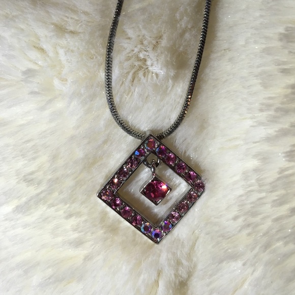 Fashion necklace
