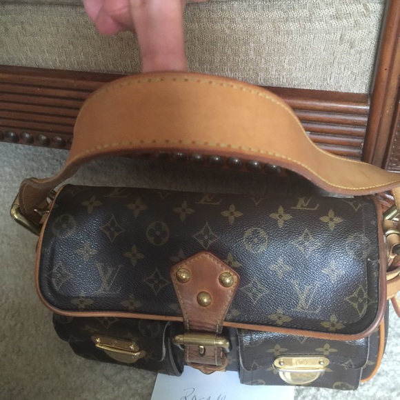 Authentic LV hudson pm-sold on tradesy - Picture 2 of 4