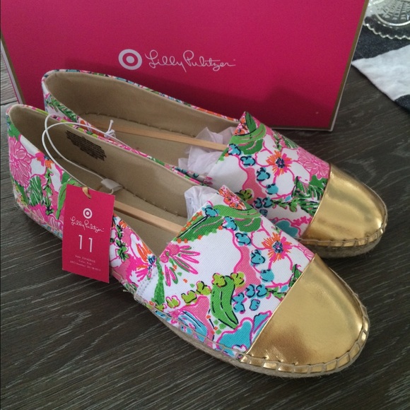 Lilly for target flats