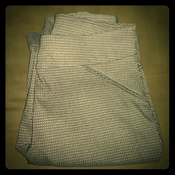 Black and white houndstooth dress shorts - Picture 1 of 3