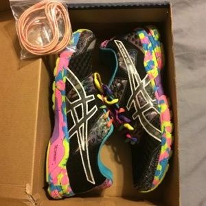 Asics Black/Confetti Gel Noosa Tri 8