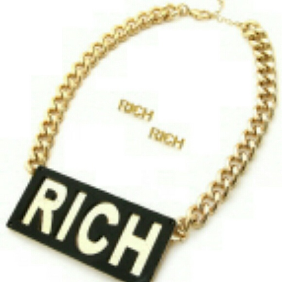 Rich necklace