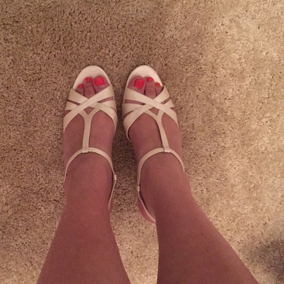Shoes - Strappy Sandals
