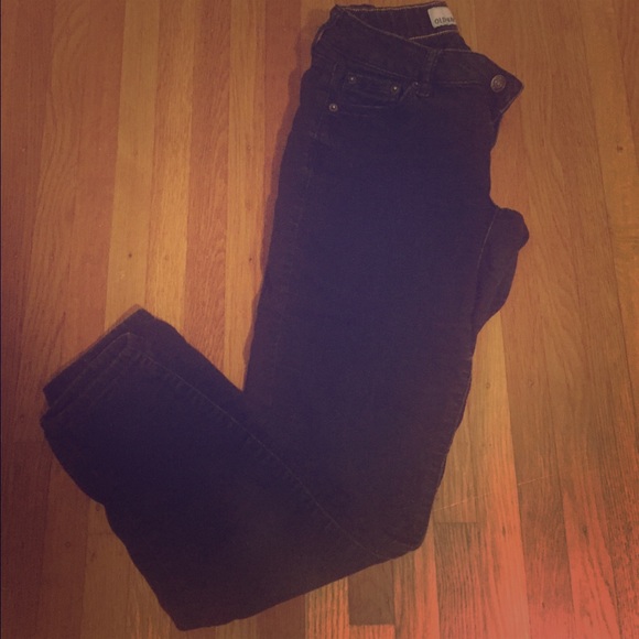 Black skinny jeans