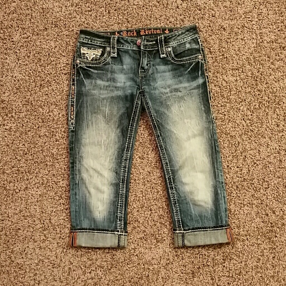 Rock Revival Capris - Picture 4 of 6