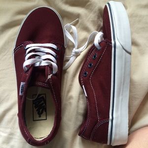 Marion 106 vulcanized vans