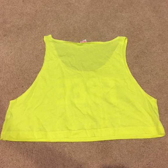 "Free Hugs" crop top - Picture 2 of 2