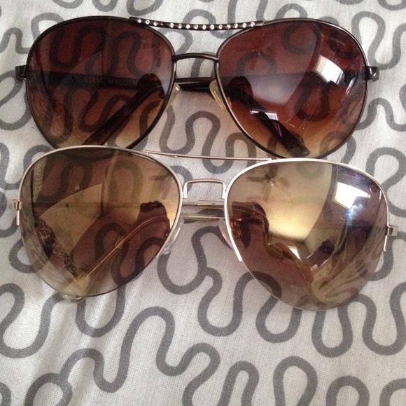 2 sunglasses 🌻
