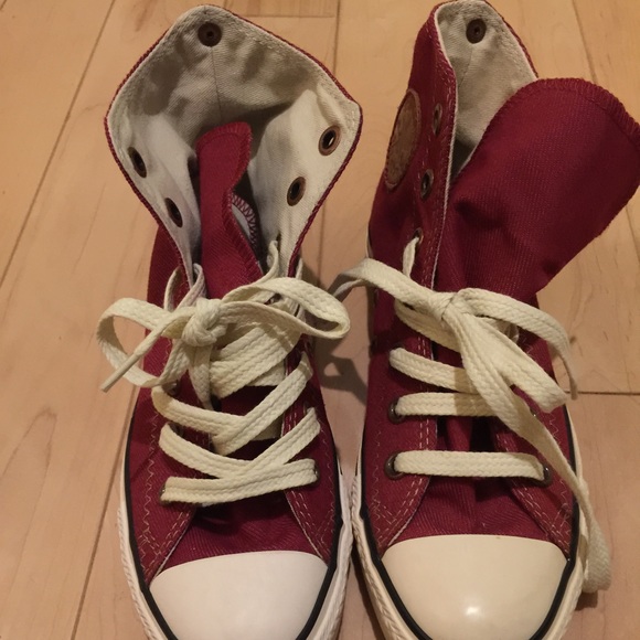 Converse - denim red high tops - women's 6 NWT