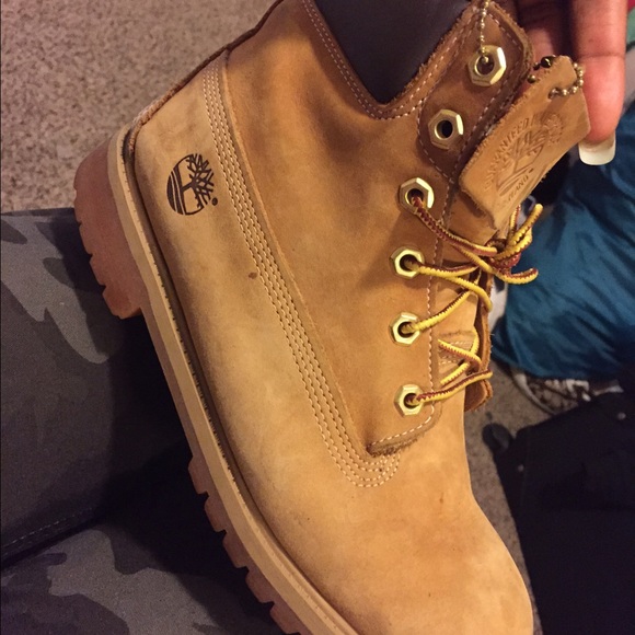 Timbs - Picture 2 of 4