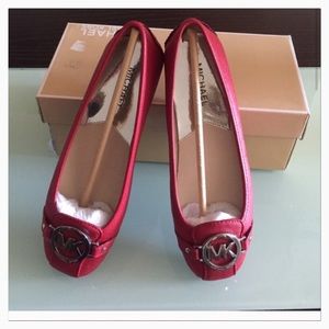Brand new Authentic MK flats
