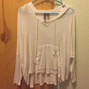 Light Tilly's Sweater/ Long Sleeve🌺