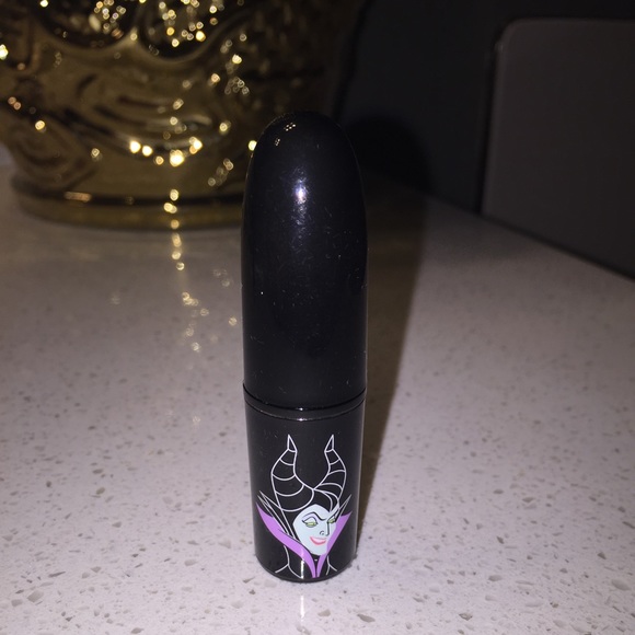 Mac limited edition villains lip stick