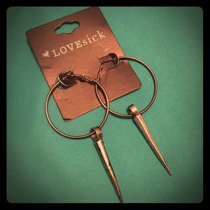 Hoop spiked earrings