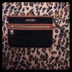 Authentic Michael Kors Wristlet