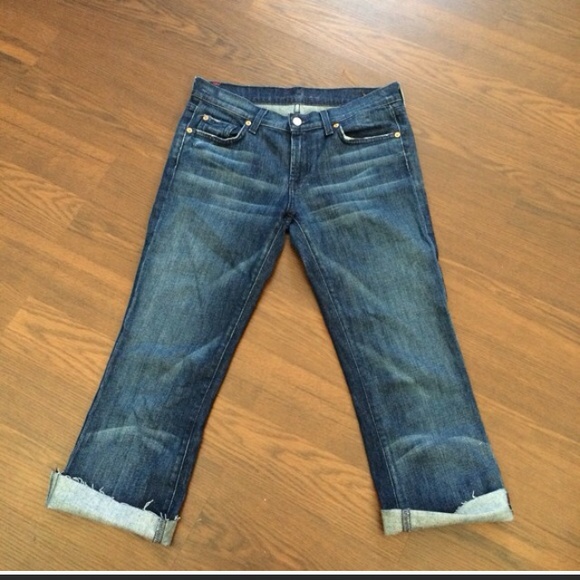 7 For All Mankind capris