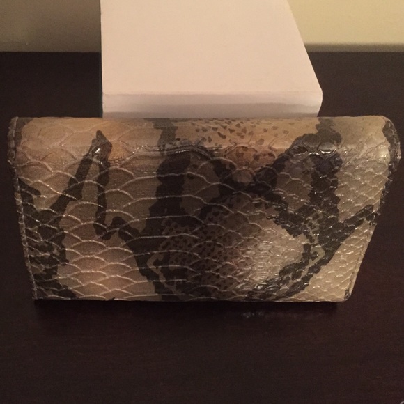 Wallet - Picture 3 of 3