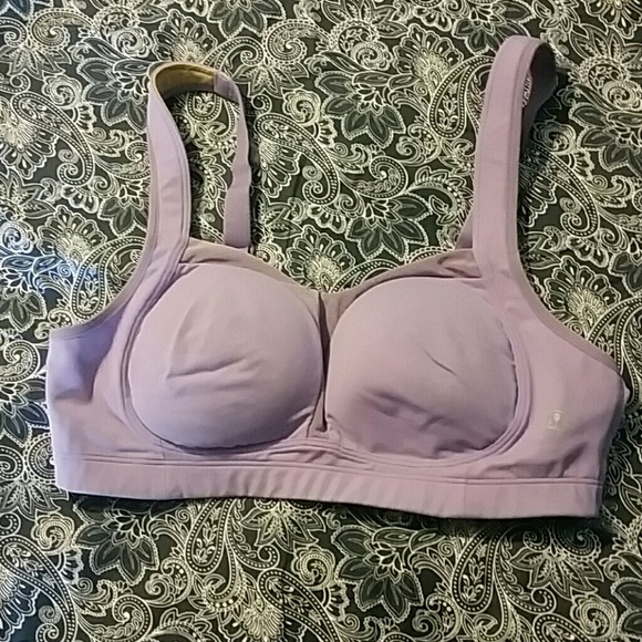 Lululemon bra