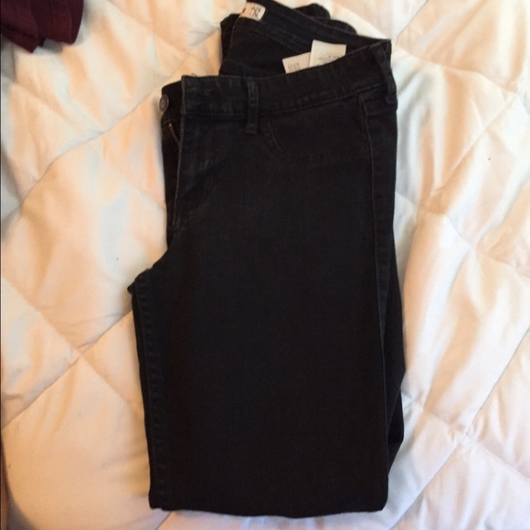 Hollister black skinny jeans