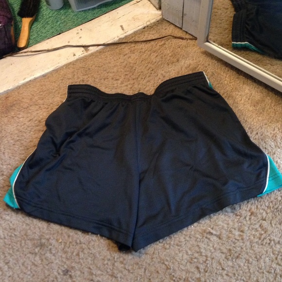 Sold in bundle - Picture 3 of 4