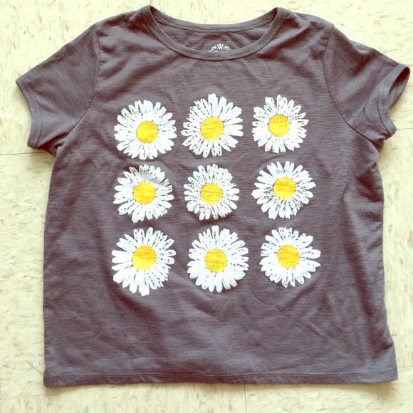 Daisy shirt