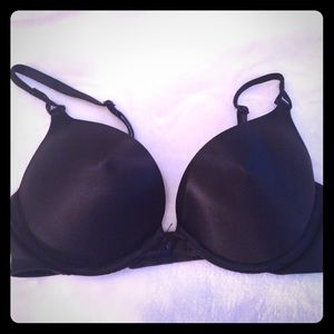 Victoria's Secret Bombshell Bra 32B