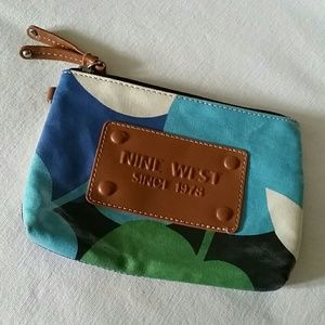 Brand New Nine West Bold Print Wristlet Bag