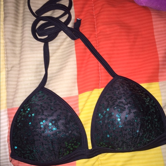 Small Bikini worn once - Picture 2 of 4