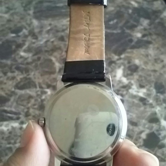 Watch - Picture 3 of 5