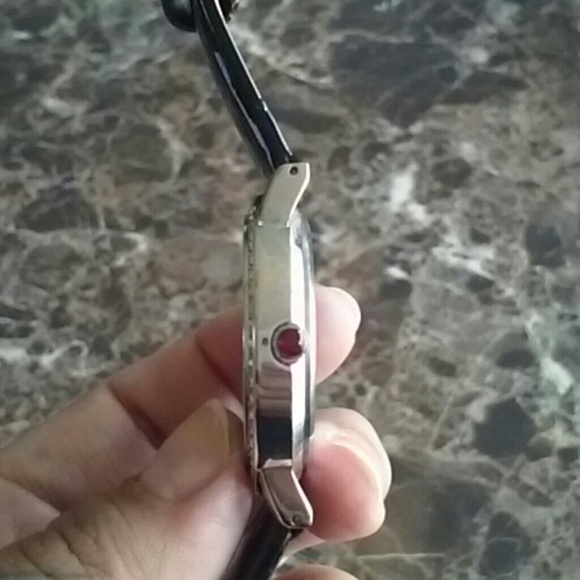 Watch - Picture 4 of 5