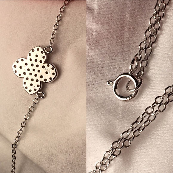 Four leaf clover Sterling silver CZ necklace - Picture 3 of 3