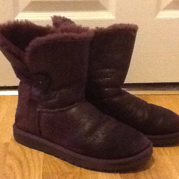 ugg bailey button boots size 8 ugg bailey button boots size 8