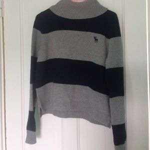 Abercrombie & Fitch turtle neck sweater