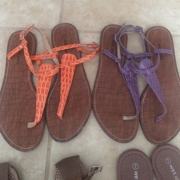 Wet Seal sandals (lot of 4 pairs!) size 7 - Picture 3 of 4