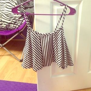 Black & white stripped crop top