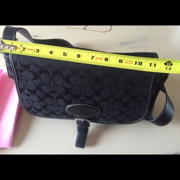 Coach bag additional pics