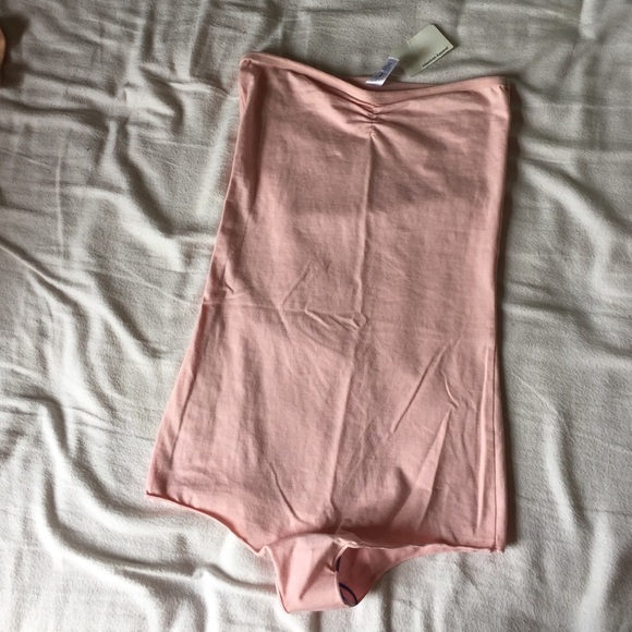 ✨NWT✨AA pink tube top body suit