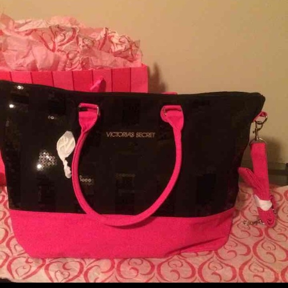 Victoria's Secret tote