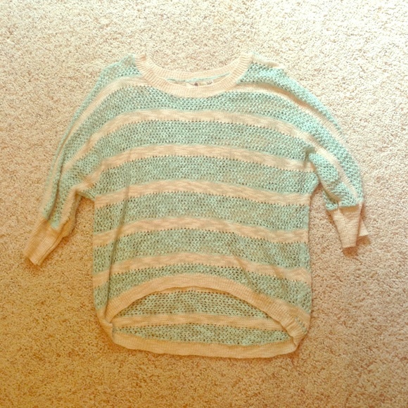 Sweater - Picture 1 of 1