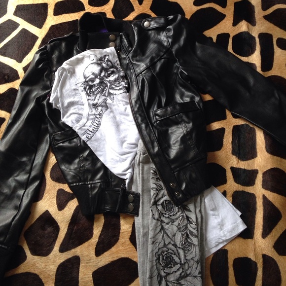 Miley Cyrus jacket, metal Mulisha graphic shirt!
