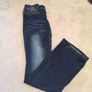 Boot cut jeans great condition!