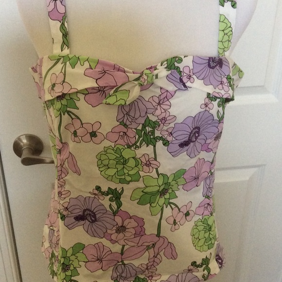 LOFT Tops - Summer top by Loft