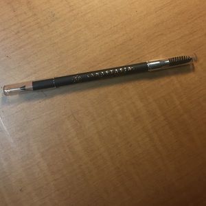 Anastasia brow pencil