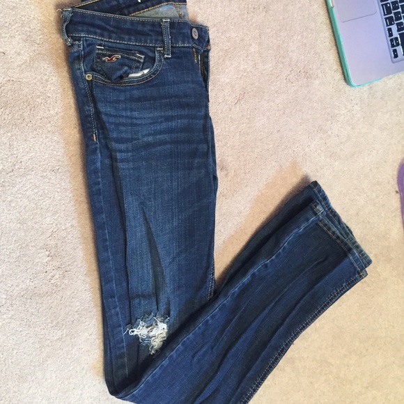 Boot cut Hollister jeans with 2 rips