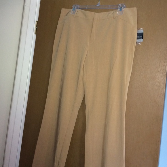 Straight cut tan dress pants - Picture 1 of 4