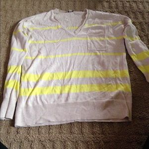Striped XS Gap V-neck sweater