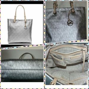 Michaels Kors Jet Set Tote