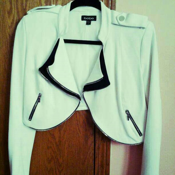 BeBe white and black crop jacket